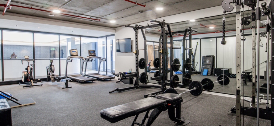 To Let 1 Bedroom Property for Rent in Sea Point Western Cape